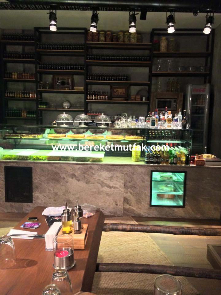 Soğuk meze teşhir dolabı