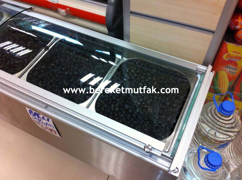 Zeytin Teşhir Tezgahı