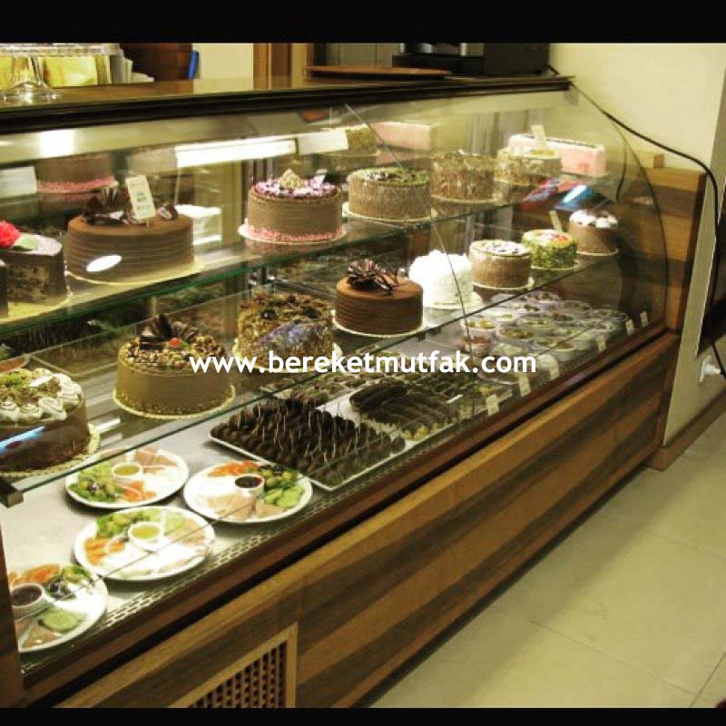 Bombe camlı pasta dolapları