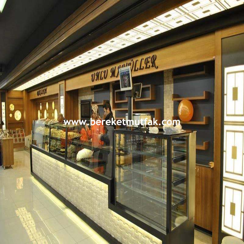 Pasta teşhir dolabı terleme yapmayan