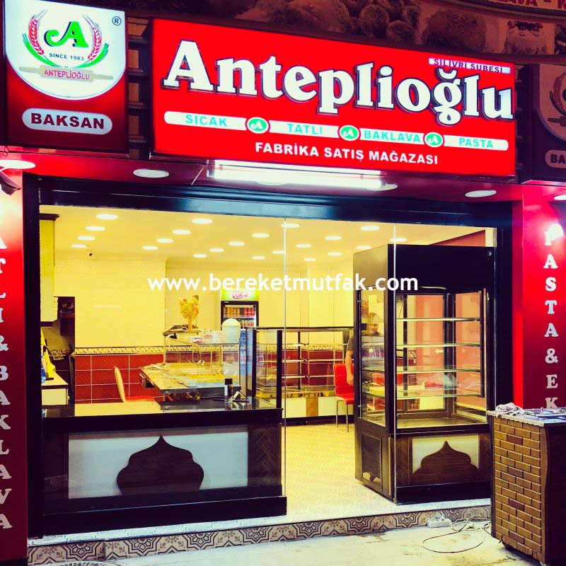 Tatlı baklava tezgahları