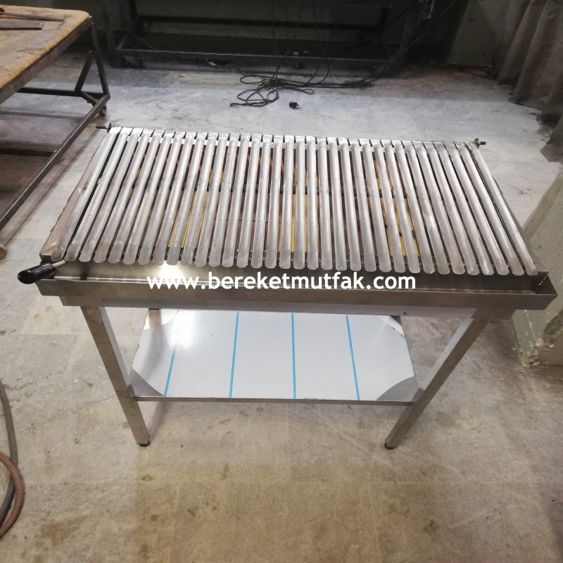 Yazlık tipi kömürlü mangal