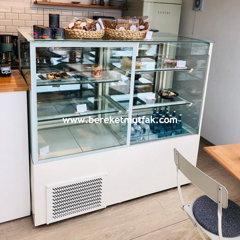 Starbucks modeli pasta dolapları